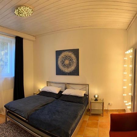 Wohnung 1 Mit 2 Schlafzimmern Und Terrasse Гросгмайн Екстер'єр фото