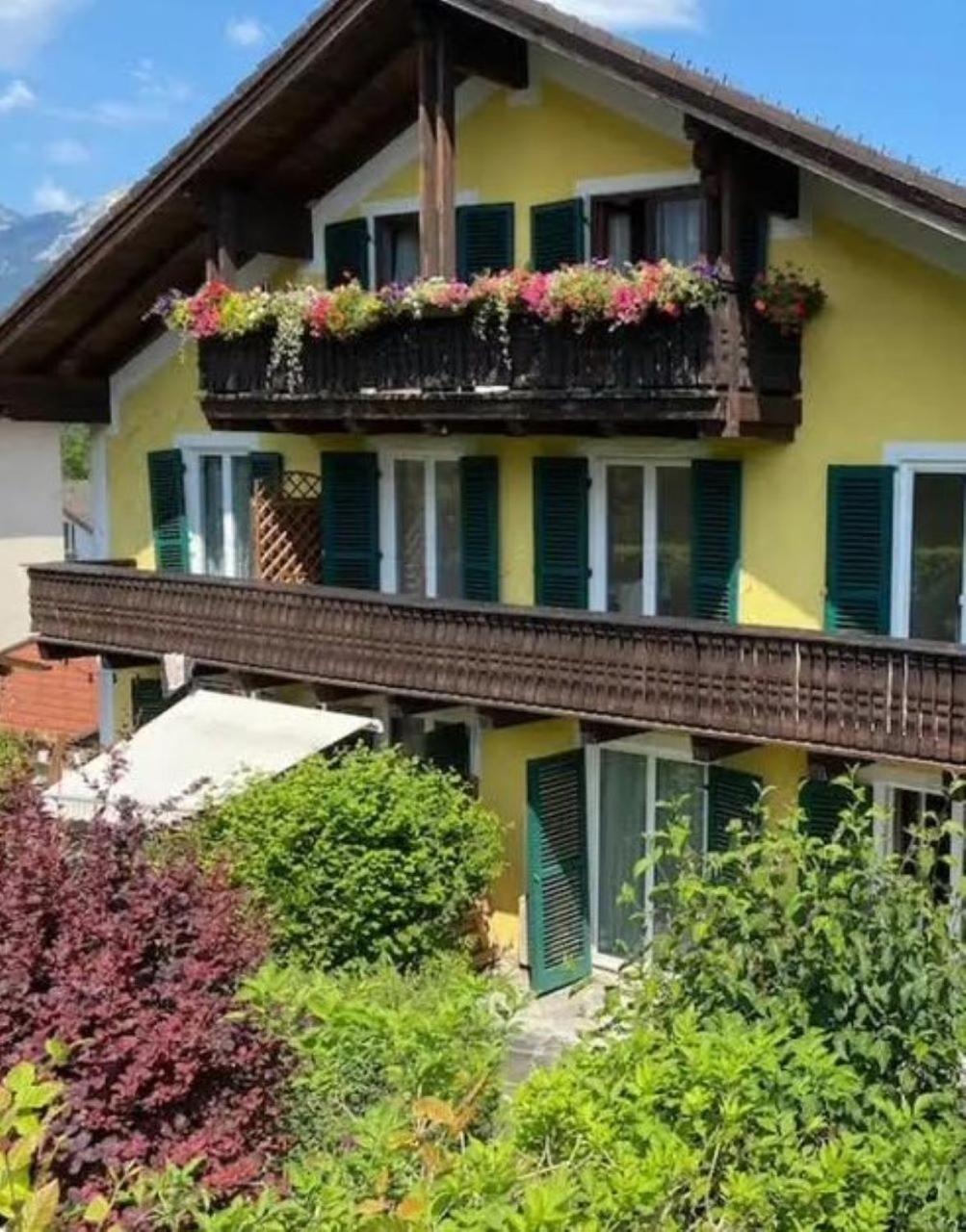 Wohnung 1 Mit 2 Schlafzimmern Und Terrasse Гросгмайн Екстер'єр фото